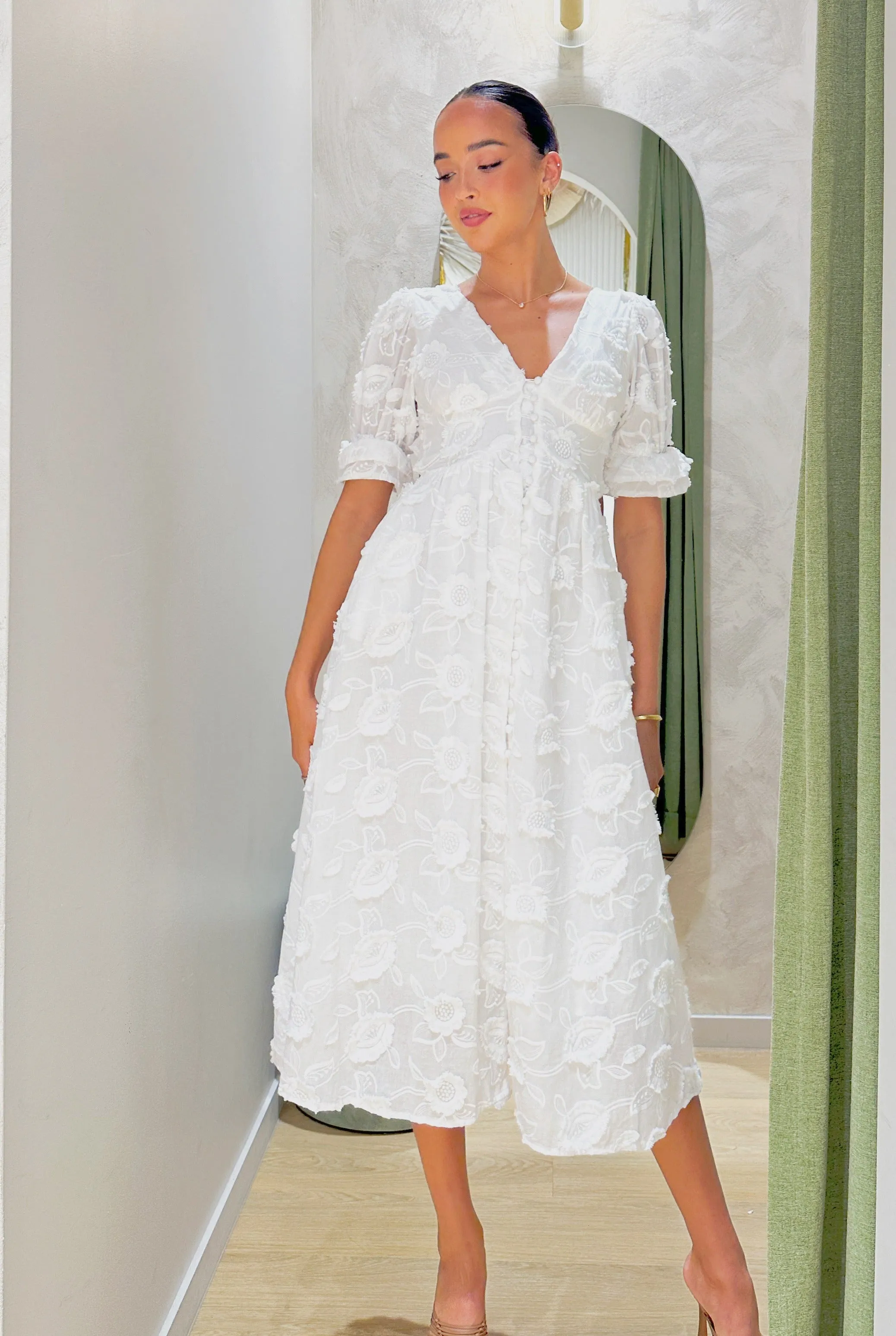 Larissa Midi Dress -White