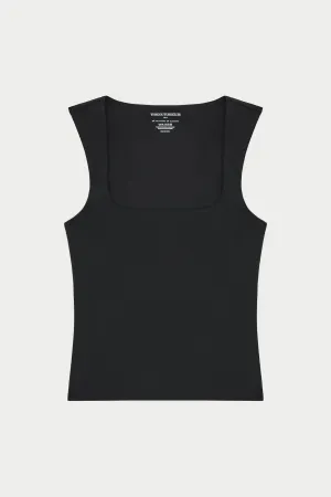 SCULPTING STRETCH SCOOP NECK TOP - BLACK